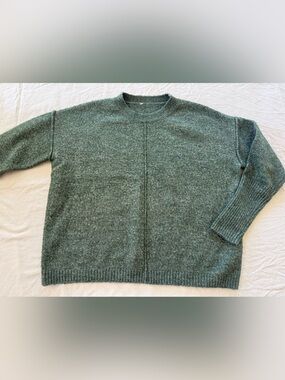 Men's Crewneck Knit Sweater  in Heathered Green